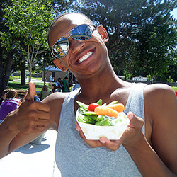 4-Reminders-For-Improving-Oral-Health-Through-Diet-250